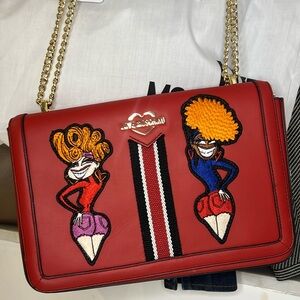 Love MOCHINO chain strap shoulder bag
